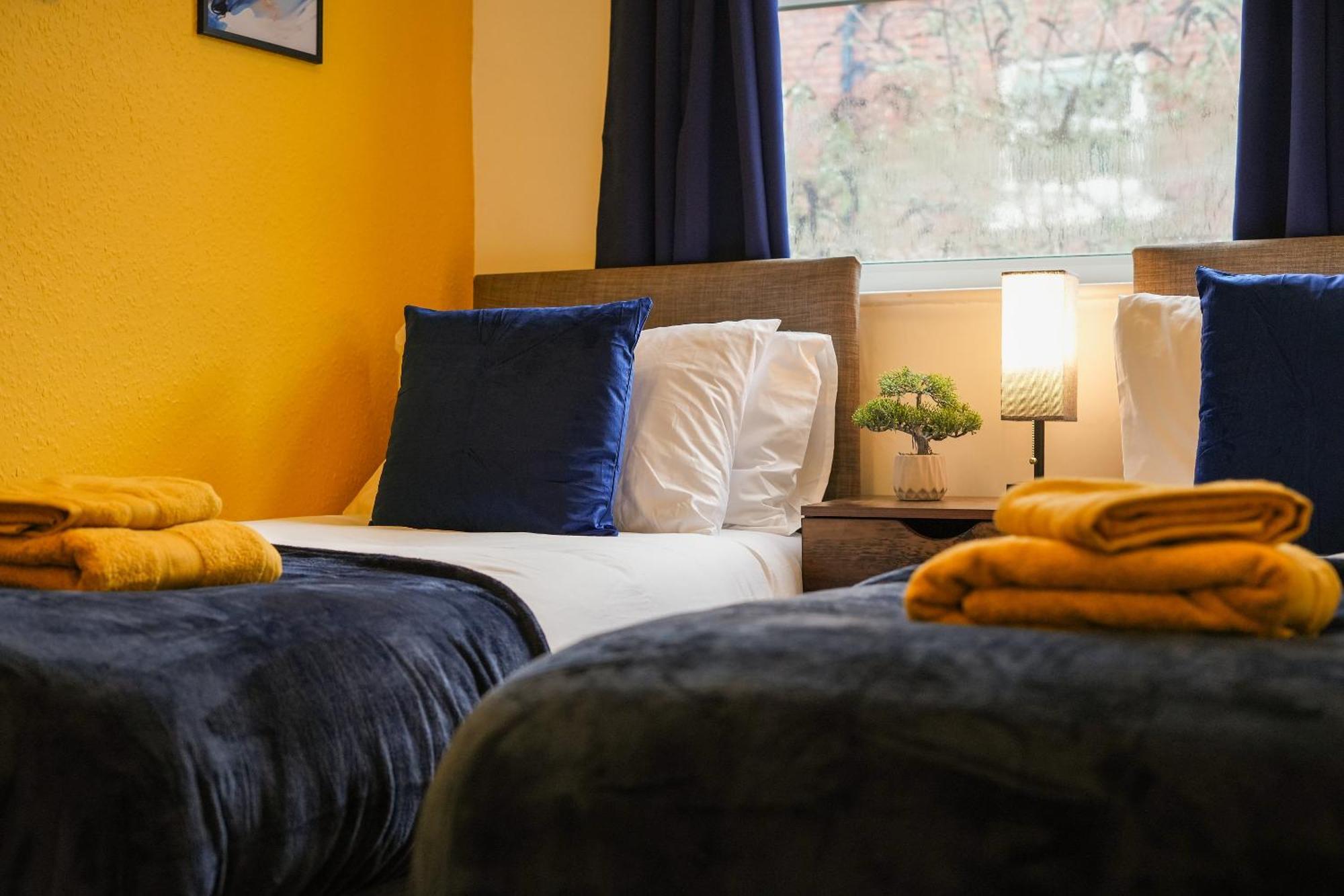Holiday home Centre House - Free Parking
